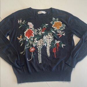 Love & Liberty Floral Embroidered Sweater size Small